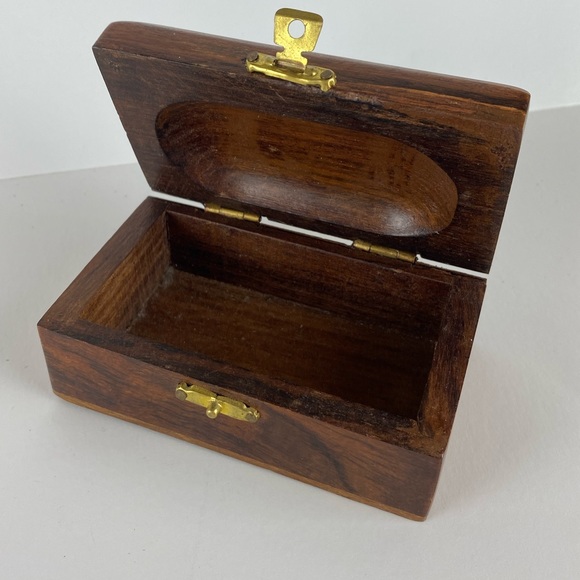 Small Wood and Brass box - Picture 4 of 6